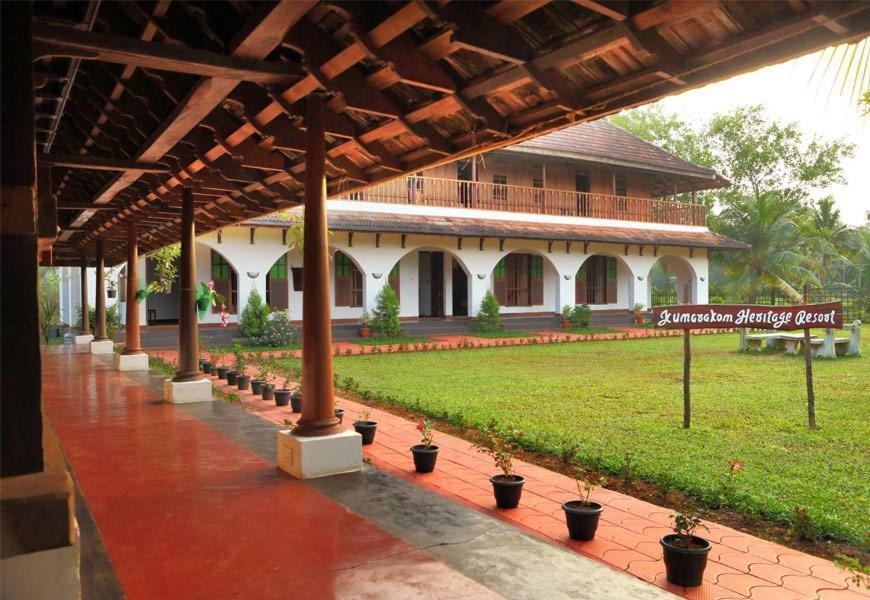 Kumarakom Heritage Resort Коттаям Экстерьер фото
