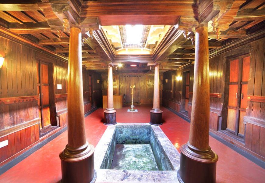 Kumarakom Heritage Resort Коттаям Экстерьер фото
